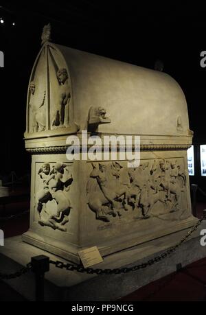 Lykischen Sarkophag. 5. Jahrhundert v. Chr.. Paros Marmor. Königliche Nekropole von Sidon. Kammer IV. Archäologische Museum. Istanbul. Die Türkei. Stockfoto