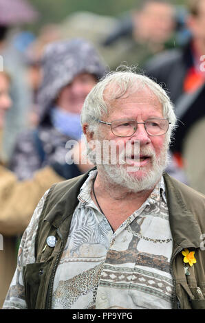 Bill Oddie-naturalistischen und TV-Persönlichkeit - im Hyde Park vor dem Volk ist für die Tierwelt, London, 22. September 2018 laufen Stockfoto