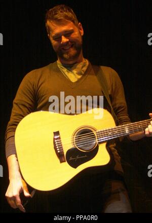 Liverpool, Großbritannien Westlife star Brian Mcfadden enbarks auf solo Karriere bei Liverpool Echo Arena credit Ian Fairbrother/Alamy Stockfotos Stockfoto