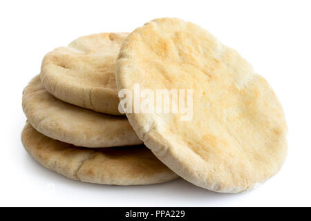 Ein Stapel von pita Brot auf weiß von oben isoliert. Stockfoto