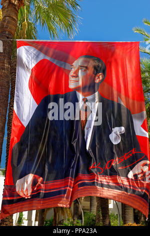 Banner, Mustafa Kemal Atatürk, dem Gründer der modernen Türkei. Stockfoto