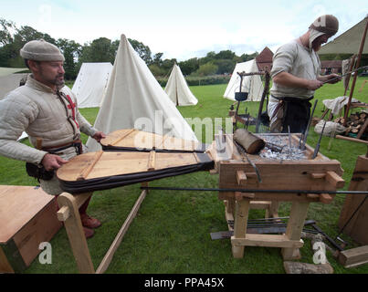 Eine mittelalterliche Messe an Michelham Priory in East Sussex Stockfoto