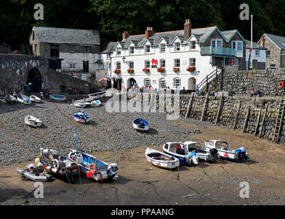 Der Hafen, Clovelly Fischerdorf, Devon, England Großbritannien Stockfoto