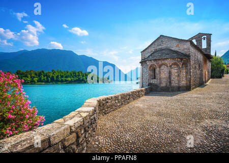 San Giacomo Kirche Ossuccio Tremezzina in Como Lake District. Italien, Europa. Stockfoto