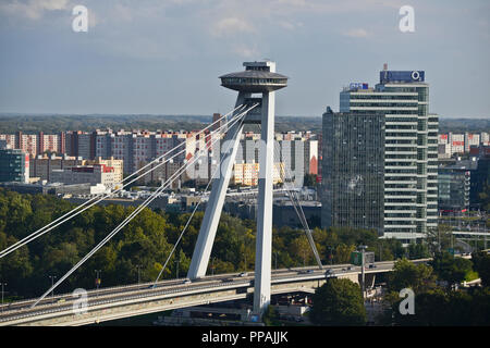 Die meisten SNP (Brücke der Slowakischen Nationalen Aufstand), Bratislava, Slowakei Stockfoto