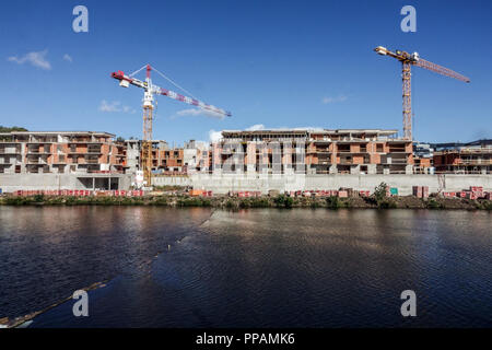 Neue Wohnungsbau in Dockland, Prag Liben, Tschechische Republik Stockfoto