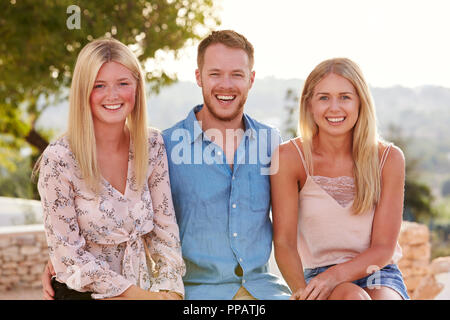 Porträt der jungen Freunde Spaß zusammen in den Urlaub Stockfoto