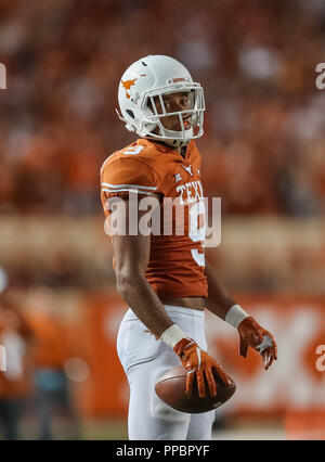 Austin, TX, USA. 15 Sep, 2018. September 15, 2018 an der Darrell K Royal - Texas Memorial Stadium, in Austin, TX. (Mandatory Credit: Juan Lainez/MarinMedia.org/Cal Sport Media) (Komplette Fotograf und Kreditkarte erforderlich) Credit: Csm/Alamy leben Nachrichten Stockfoto