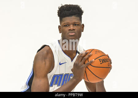 Orlando, Florida, USA. 24. September, 2018. Mohamed Bamba posieren für Fotos während der Tag an den Amway Center in Orlando, Florida. Photo Credit: Marty Jean-Louis Photo Credit: Marty Jean-Louis Credit: Marty Jean-Louis/Alamy leben Nachrichten Stockfoto