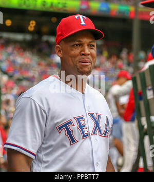 Arlington, Texas, USA. 23 Sep, 2018. Texas Förster dritter Basisspieler Adrian Beltre (29) Während der MLB Spiel zwischen der Seattle Mariners und der Texas Rangers bei Globe Life Park in Arlington, Texas. Texas gewann 6-1. Tom Sooter/CSM/Alamy leben Nachrichten Stockfoto