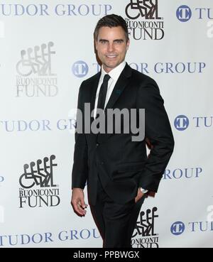 New York, NY, USA. 24 Sep, 2018. Colin Egglesfield in der Ankunftshalle für die 33. jährlichen großen Sport Legenden Abendessen, New York Hilton in Midtown, New York, NY 24. September 2018. Credit: RCF/Everett Collection/Alamy leben Nachrichten Stockfoto