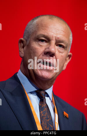 Liverpool, Großbritannien. 25. September 2018. Tim Roache, Generalsekretär der Gewerkschaft GMB, spricht von der Labour Party, Konferenz in Liverpool. © Russell Hart/Alamy Leben Nachrichten. Stockfoto
