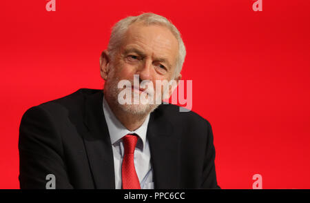 JEREMY CORBYN MP LABOUR PARTY LEADER LABOUR PARTY CONFERENCE 2018 der Liverpool Echo Arena, LIVERPOOL, ENGLAND, 25. September 2018 sterben 18276 Adressen der Labour Party CONFERENCE 2018 an der Liverpool Echo Arena, LIVERPOOL, ENGLAND Stockfoto