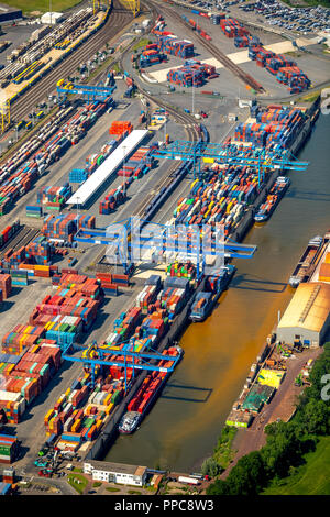 Luftaufnahme, Container im Duisburger Hafen am Rhein, Logistik Standort Logport 1, Containerhafen, Rheinhausen, Duisburg Stockfoto