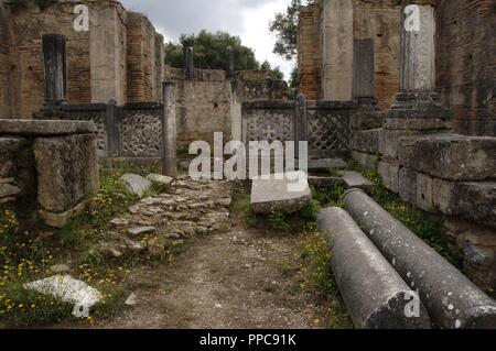 Griechische Kunst. Phidias Workshop Ruinen, in 430 BC gebaut, die Statue des Zeus zu Haus. Im fünften Jahrhundert, Theodosius II stellte sich das Gebäude in einem frühen christlichen Kirche. Olympia. Griechenland. Stockfoto