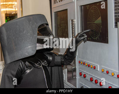 BONN, Deutschland - 19. MAI 2018: Spaceballs Cosplayer auf der Fedcon 27, eine viertägige sci-fi-fan Convention Stockfoto