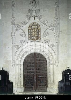 PUERTA DE ACCESO AL CLAUSTRO - SIGLO XVI - GOTICO ENDGÜLTIG. Lage: Catedral de Nuestra Senora DE LA ENCARNACION. Almería. Spanien. Stockfoto