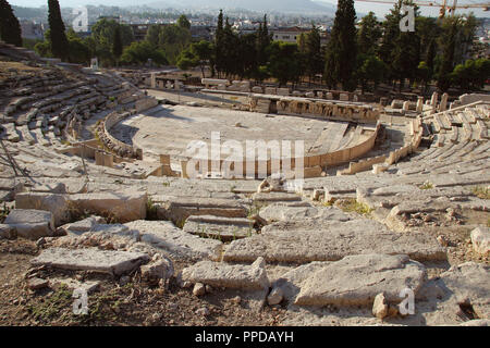 Griechische Kunst. Das Theater des Dionysos. Am He Fusse der Akropolis erbaut. (V V. CHR.). Athen. Griechenland. Europa. Stockfoto
