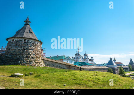 Blick auf die solovetsky Spaso-Preobrazhensky Kloster an einem Sommertag, Archangelsker oblast, Russland. Stockfoto