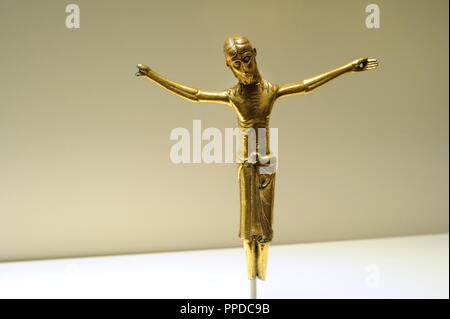 Christus von Moror. Ca.1180. anonym. Romanische. Vergoldung Bronze. Von der Kirche von San Miquel de Moror (St. Michael der Moror) Lleida Provinz, Catalonia. Nationalen Kunstmuseum von Katalonien. Barcelona. Katalonien. Spanien. Stockfoto