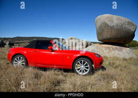 NC 2006 Mazda MX5 Miata bei Stonehenge Recreational Reserve in der Nähe von Byron Bay, New South Wales, Australien Stockfoto