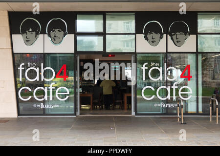 Die Beatles Fab 4 Cafe in der Mersey Ferry Pier Head Terminal an der Waterfront von Liverpool Stockfoto