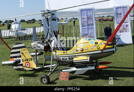 James Bond's Little Nellie Tragschrauber auf Anzeige an Sywell. Stockfoto