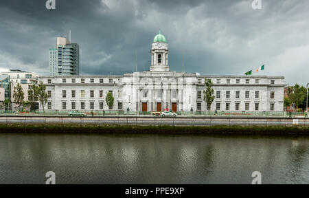 Cork, Irland. 16. Juli 2009. Die Stadt Halle in Cork City ist die Heimat von Cork City Rat und wurde offiziell im Jahr 1936 durch die Taoiseach (Premierminister Mini geöffnet Stockfoto