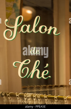 Salon de Thé, Perkele eine Einems Cafe Stockfoto