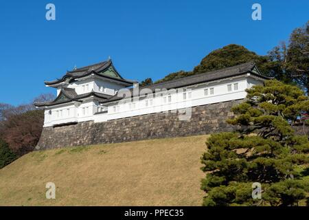 Japan: Hauptgebäude der Kaiserpalast in Tokio. Foto vom 23. Dezember 2017. | Verwendung weltweit Stockfoto