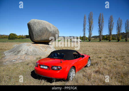 NC 2006 Mazda MX5 Miata bei Stonehenge Recreational Reserve in der Nähe von Byron Bay, New South Wales, Australien Stockfoto