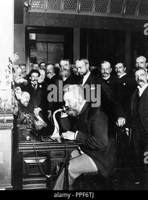 Alexander Graham Bell bei der Eröffnung des neuen York-Chicago Linie, 1892. Autor: anonym. Stockfoto