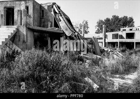 FLNC Separatisten Bombe ein Ferien Dorf im Bau, Calvi, Korsika, Frankreich Stockfoto