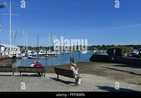 Malerisch idyllische Dorf Hamble le Reis auf dem River Hamble in der Nähe von Southampton in Hampshire Stockfoto