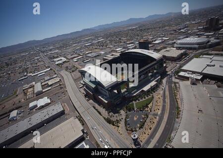 Chase Field Stadion, Heimat von Arizona Diamondbacks Major League Baseball MLB. Franchise, Luftaufnahme von Phoenix, Tempe, Peoria, MESA, Krämer, Glendal Stockfoto
