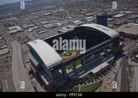 Chase Field Stadion, Heimat von Arizona Diamondbacks Major League Baseball MLB. Franchise, Luftaufnahme von Phoenix, Tempe, Peoria, MESA, Krämer, Glendal Stockfoto