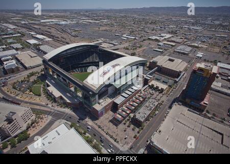 Chase Field Stadion, Heimat von Arizona Diamondbacks Major League Baseball MLB. Franchise, Luftaufnahme von Phoenix, Tempe, Peoria, MESA, Krämer, Glendal Stockfoto