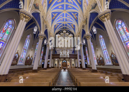 Basilika des Heiligen Herzens auf dem Campus der Universität von Notre Dame in South Bend, Indiana Stockfoto