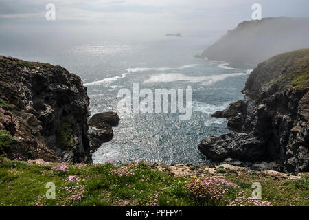 Meer Nebel bei Trevose Head, in der Nähe von Padstow Cornwall Stockfoto