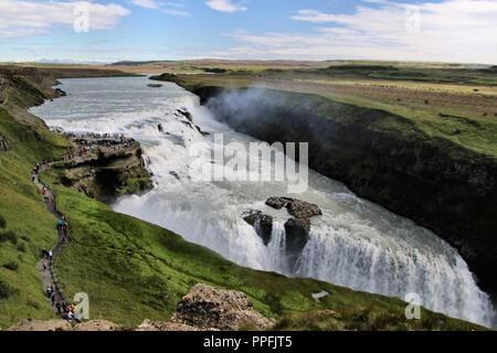 Ein Blick auf den Wasserfall Gullfoss in Island Stockfoto