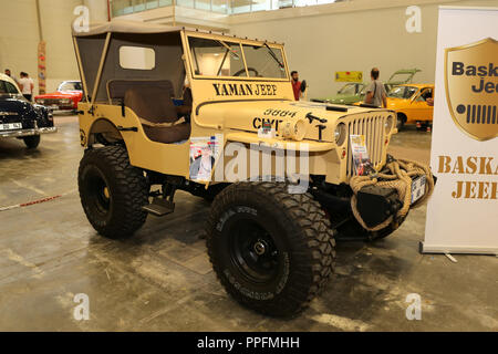ISTANBUL, Türkei - 01. JULI 2018: Jeep Anzeige an Istanbul klassisches Automobil Festival Stockfoto