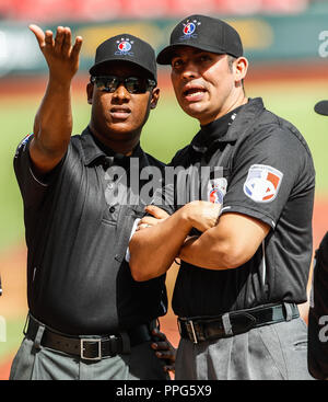 Tipo de de ampayers de la TPA. Ampayer. Partido de Beisbol de la Serie del Caribe con El Encuentro entre Caribes de Anzoátegui de Venezuela contra Stockfoto