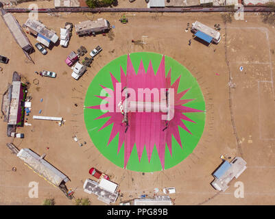Vista aérea de La Carpa de Circo Atayde, en Los Campos de futbol Lanix de Hermosillo, Sonora, Mexiko. Foto: (NortePhoto/LuisGutierrez) ... Schlüssel Stockfoto