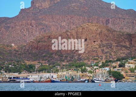 Bericht der Fischerhafen von Guaymas Sonora. Reportaje del Puerto pesquero de Guaymas Sonora. Stockfoto