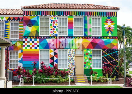 Florida, Lake Worth, Lake Avenue, First Schoolhouse, Rathaus Anhang, farbenfroh, historisches Gebäude, FL180212166 Stockfoto