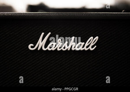 Belgrad, SERBIEN - Juli 23, 2018: Detail der Marshall Verstärker in Belgrad, Serbien. Marshall Amplification ist ein englisches Unternehmen, das Stockfoto