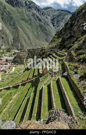 Reihenhaus Ackerland in Ollantaytambo Stockfoto