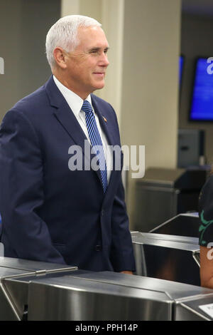 New York, USA. 25. September, 2018. Mike Pence Vizepräsident der Vereinigten Staaten und seine Frau Karen Pence zweite Dame der Vereinigten Staaten während der 73. Tagung der Generalversammlung der Vereinten Nationen am Sitz der Vereinten Nationen in New York am Dienstag, 25. (Foto: Vanessa Carvalho/Brasilien Foto Presse) Credit: Brasilien Foto Presse/Alamy leben Nachrichten Stockfoto