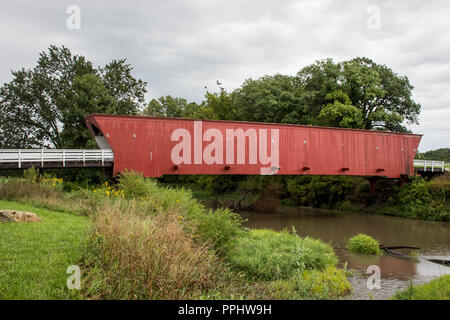 Die Ikonischen Hogback Covered Bridge, Winterset, Madison County, Iowa, USA Stockfoto