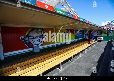 Panoramablick auf das Estadio Charros de Jalisco Stadium vor Beginn der Tätigkeit des Karibischen Baseball Serie mit einem Wettbewerb Stockfoto